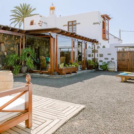 Casa Emblematica Garaday Lanzarote Guest House Tinajo Exterior foto